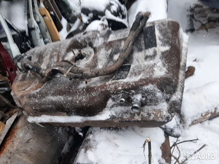 Топливный бак Шевроле Лачети 2004г