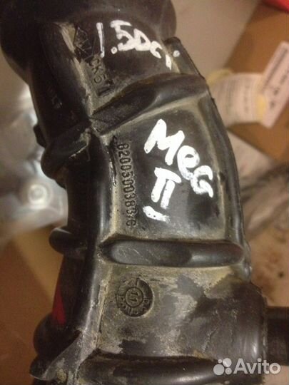 Патрубок воздушный Renault 8200500383