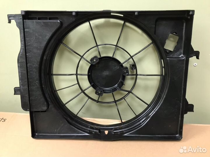 Диффузор радиатора солярис 2 киа рио 4