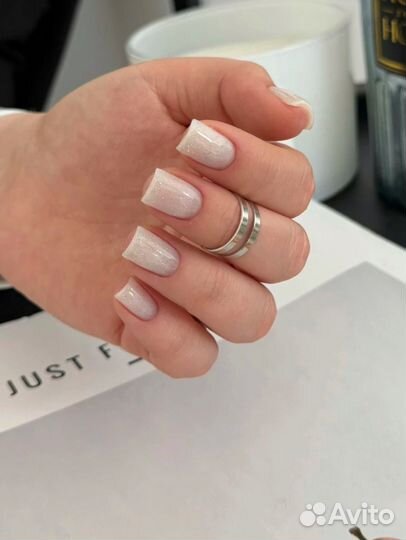 Маникюр,педикюр