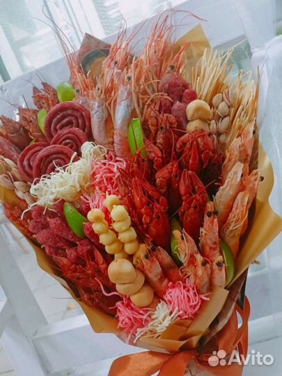 Раки и морепродукты мужские букеты