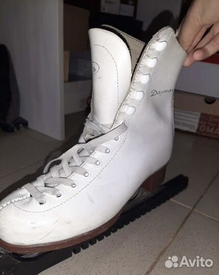 Фигурные коньки