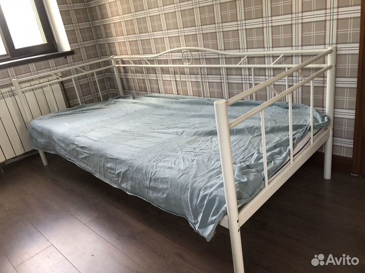 Кровать кушетка IKEA