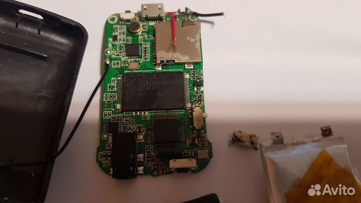 Mp3 плеер digma z4 (bluetooth) на запчасти