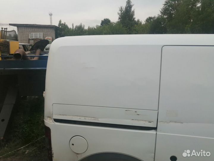 Крыло заднее правое Ford Transit Connect