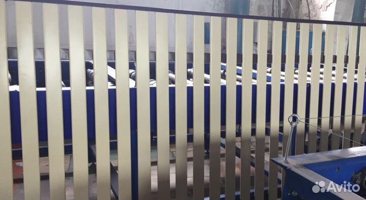 Багетный станок для желоба водостока и штакетник з