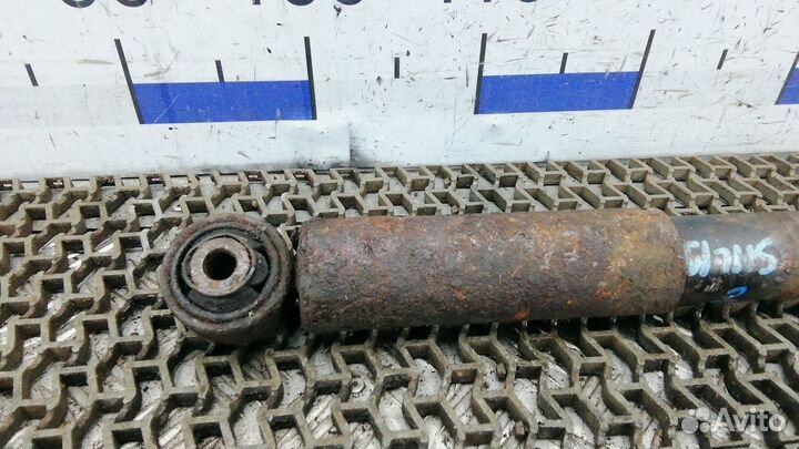 Амортизатор задний Opel Zafira B (2005-2012)