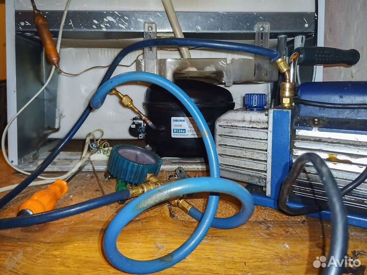 Ремонт холодильников, занимаюсь более 10 лет