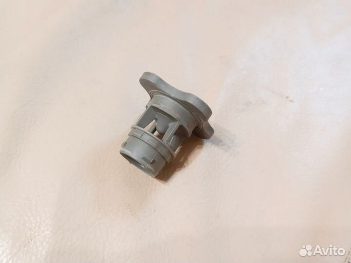 Фиксатор пластиковый