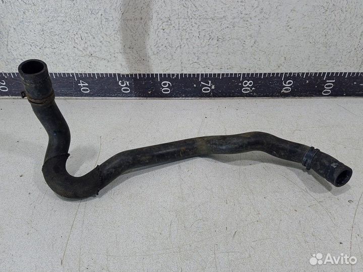 Патрубок системы охлаждения