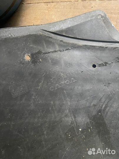 Автомобильные коврики volvo xc90