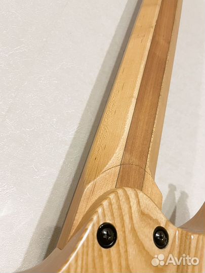 Безголовая Бас-гитара 5 струн