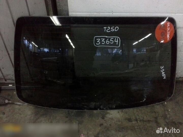 Стекло заднее Chevrolet Aveo (T250) 2005-2011
