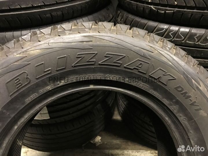 Bridgestone Blizzak DM-V1 255/65 R17 100V
