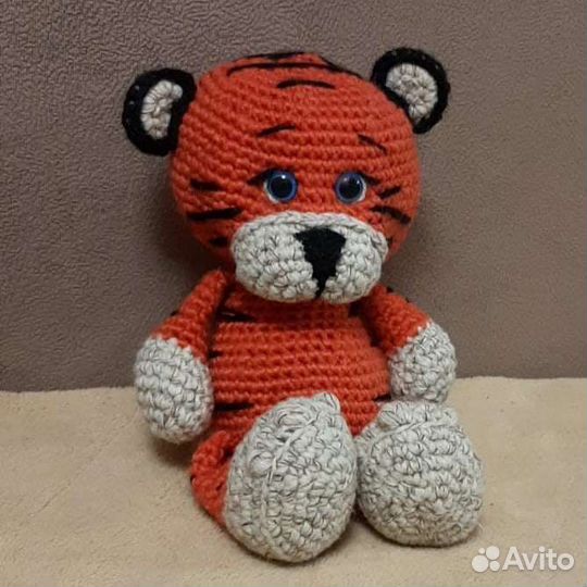 Тигренок вязаный