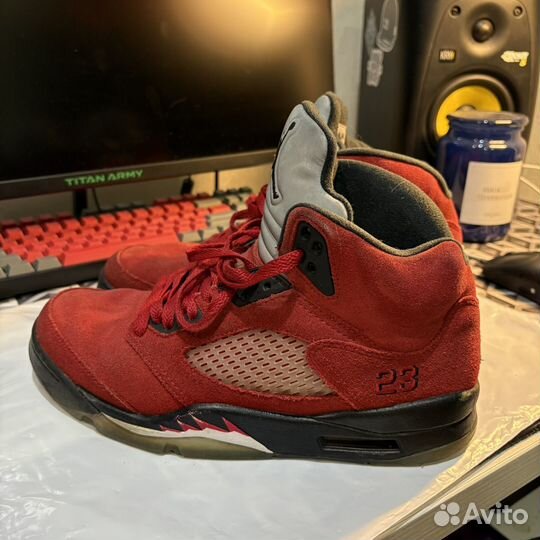 Nike air jordan 5 красные