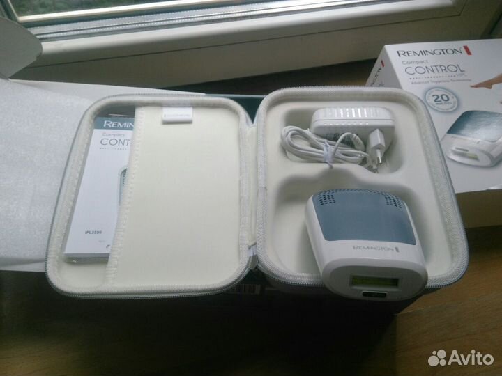 Фотоэпилятор компактный Remington IPL3500
