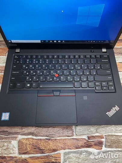 Ноутбук Thinkpad T490