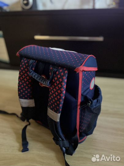 Школьный рюкзак