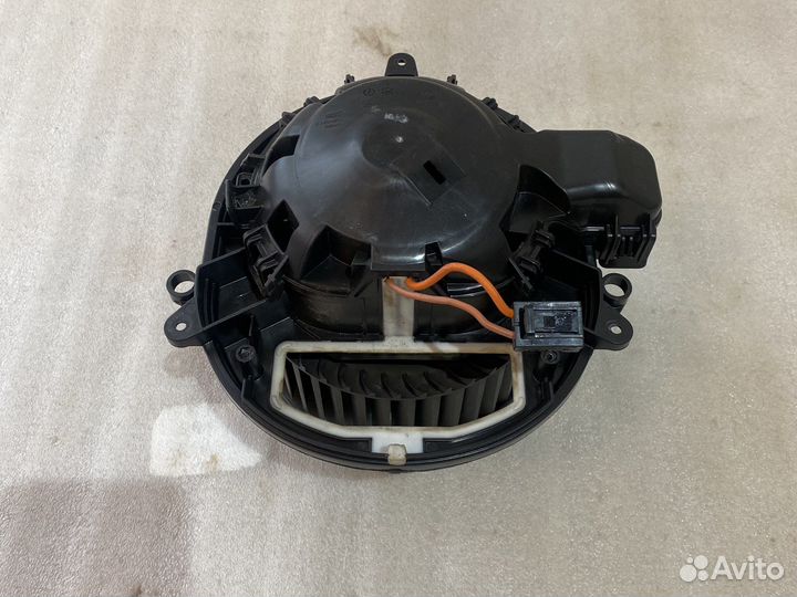 Вентилятор отлпителя BMW F30