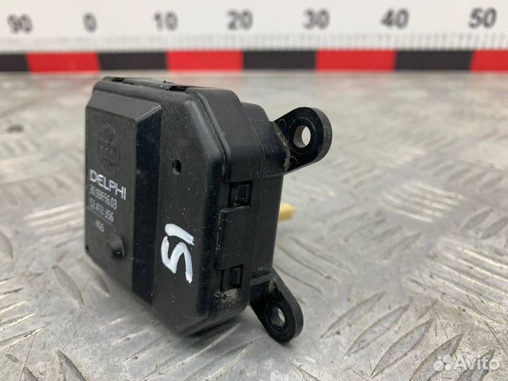 Б/У Сервопривод заслонки печки (моторчик