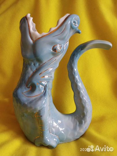 Поильник для питья нарзанов