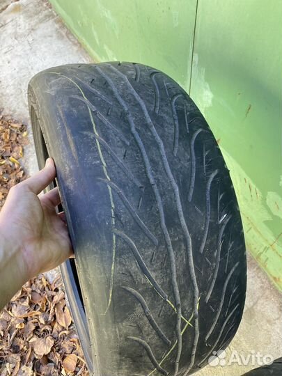 Winrun KF7700 UHP 245/40 R20 99W