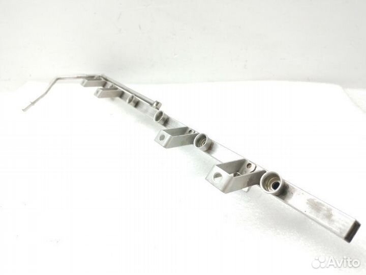 Топливная рейка (рампа) Bmw 5-Series E60 2004