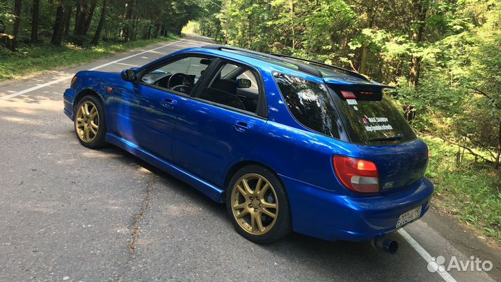 Race taxi Subaru Impreza WRX