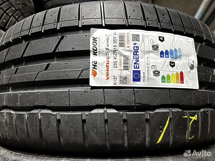 Hankook Ventus S1 Evo 3 K127 235/40 R18