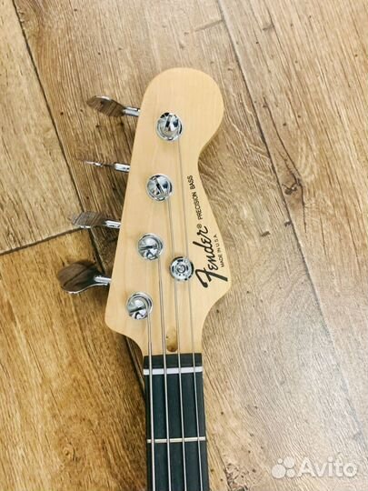 Бас-гитара реплика fender