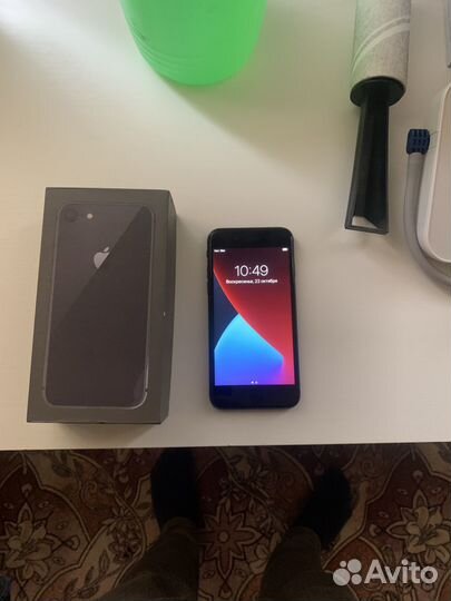 iPhone 8, 64 ГБ