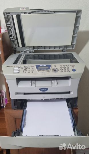 Лазерный мфу brother 7024R