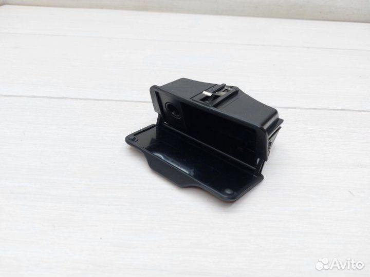 Пепельница задняя Bmw X5 Е53 M57N 2005