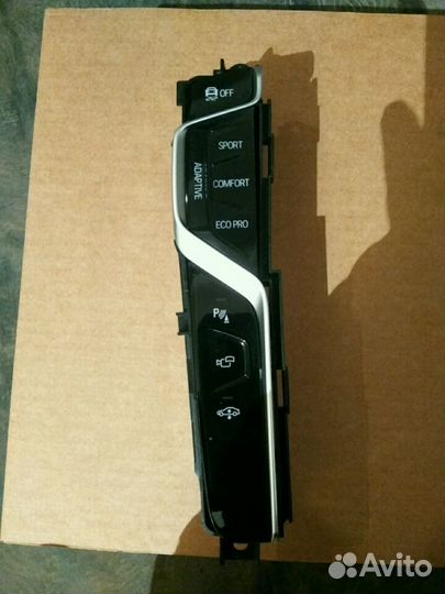 Панель управления в центральной консоли бмв Ж11-12