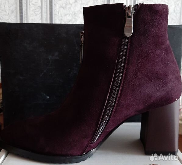 Ботинки женские