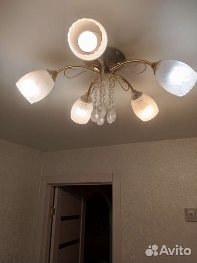 Люстра потолочная