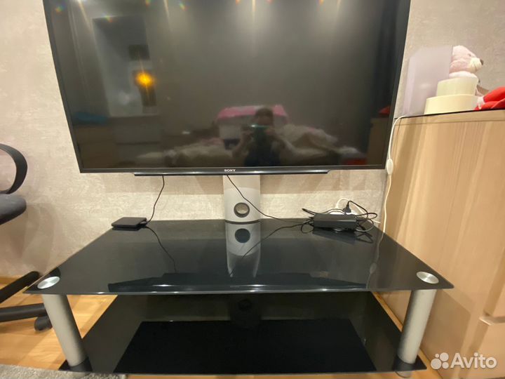 Подставка для тв с кронштейном