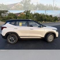 Kia Seltos 1.5 CVT, 2024, 50 км, с пробегом, цена 2 150 000 руб.