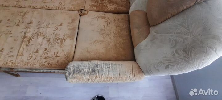 Диван угловой