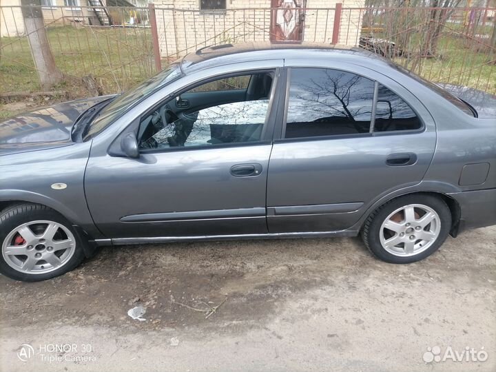 Nissan Almera 1.5 МТ, 2005, 245 471 км