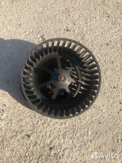 Моторчик задней печки Volkswagen Sharan 1