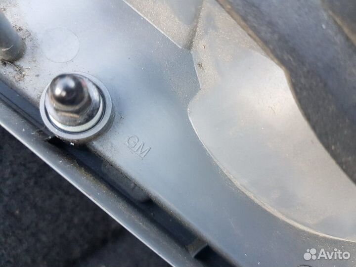 Фонарь крышки багажника правый Chevrolet Cruze