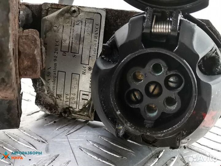 Прицепное устройство (фаркоп) Renault Megane 2