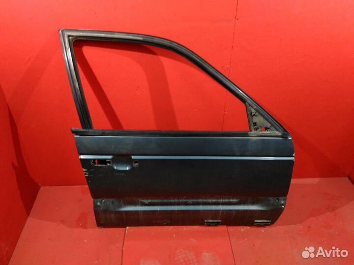 Дверь передняя правая Фольксваген Пассат Б3