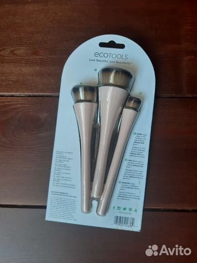 Кисти Real Techniques и Ecotools