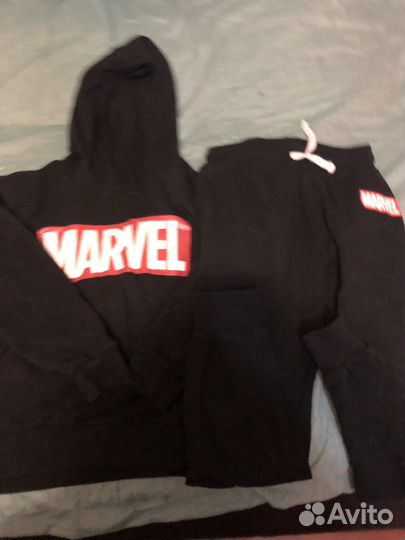 Спортивные костюмы