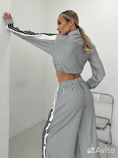 Стильный дизайнерский костюм Турция