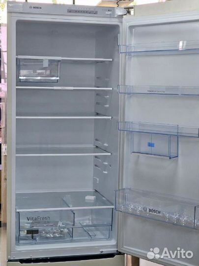 Холодильник с морозильником Bosch KGV39XK22R
