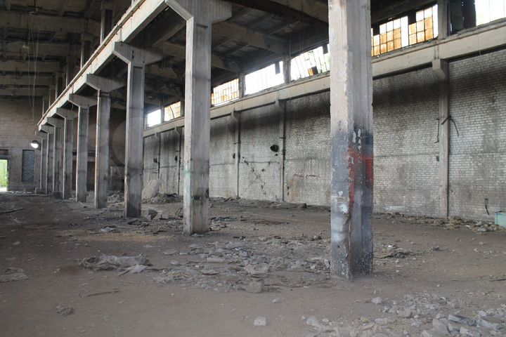 Производство, 7642 м²